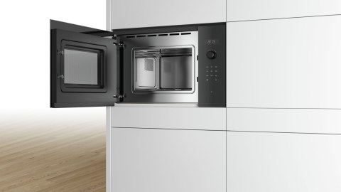 Bosch | BFL524MB0 | Kuchenka mikrofalowa | Do zabudowy | 20 L | 800 W | Czarny